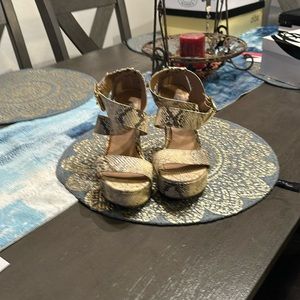 Steve Madden animal print wedge